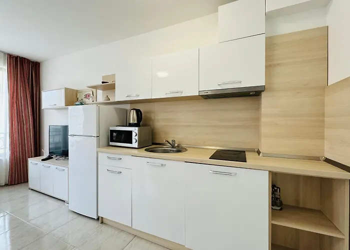 Horizon 20 'б' Свети Влас